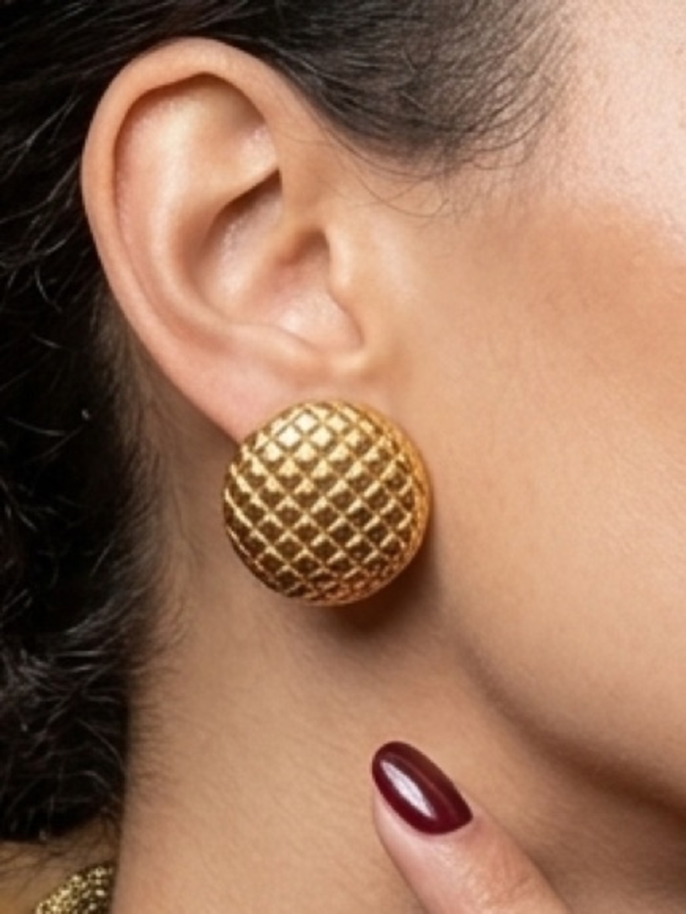 Elegant Gold-Tone Quilted Earrings